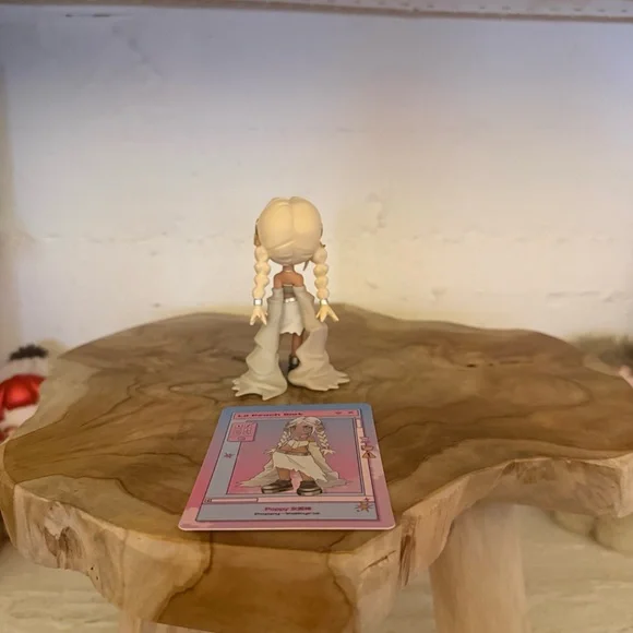 POP MART Lil Peach Riot: Loading! Series Poppy-Valkyrie Blind Box Figure - Picture 4 of 6